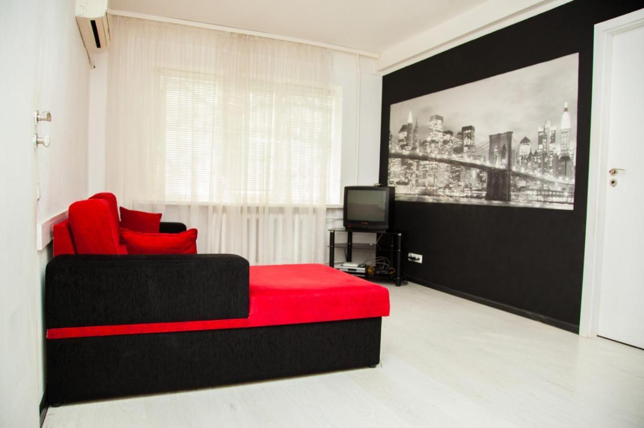 2Rooms Semi-Luxury Apartment On Pochtovaya 167-A Street Zaporizhia Eksteriør billede